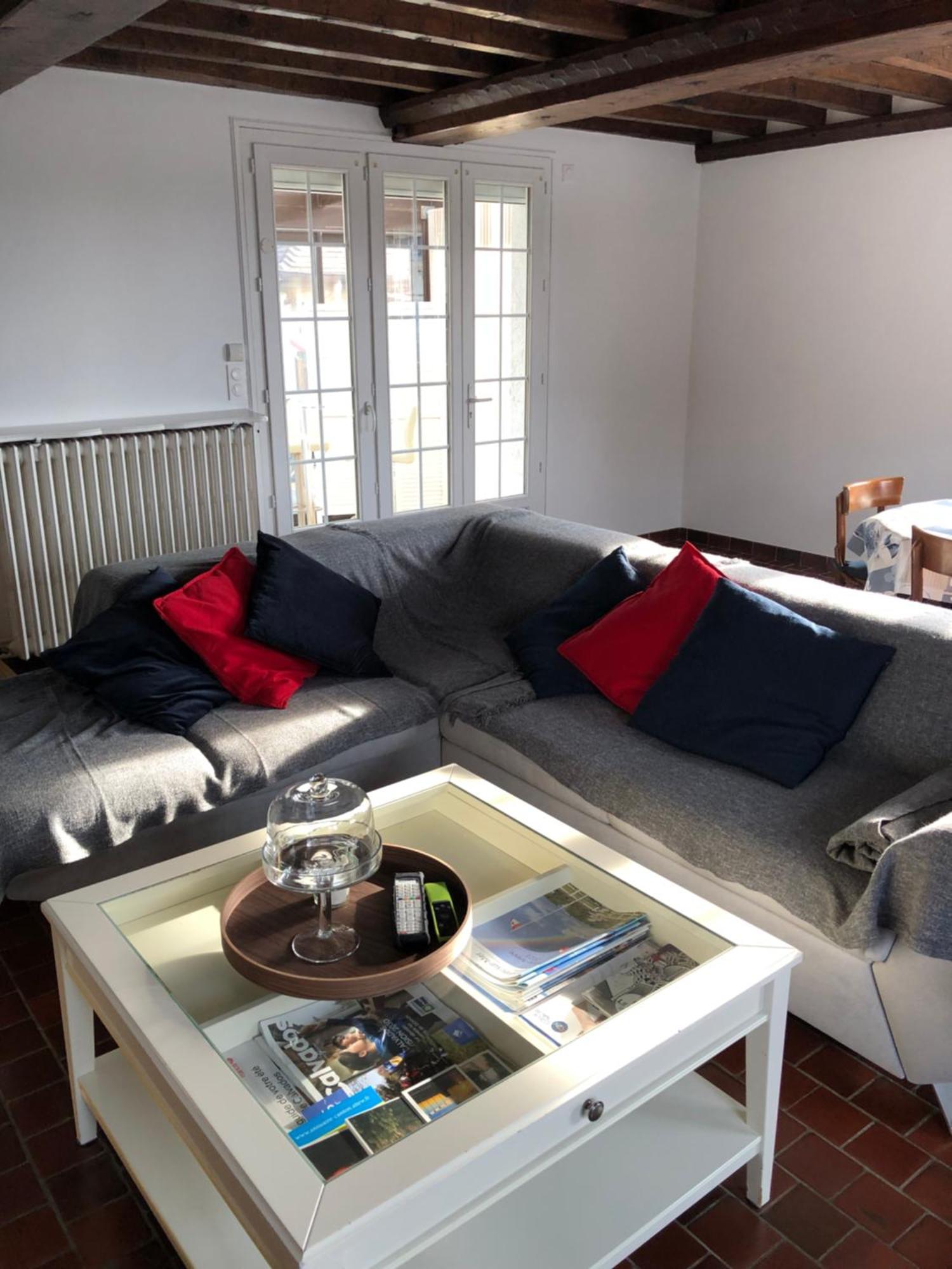 Les Volets Bleus-charmante Maison Entierement Equipee Face A La Pour 2 A 6 Personnes Holiday home