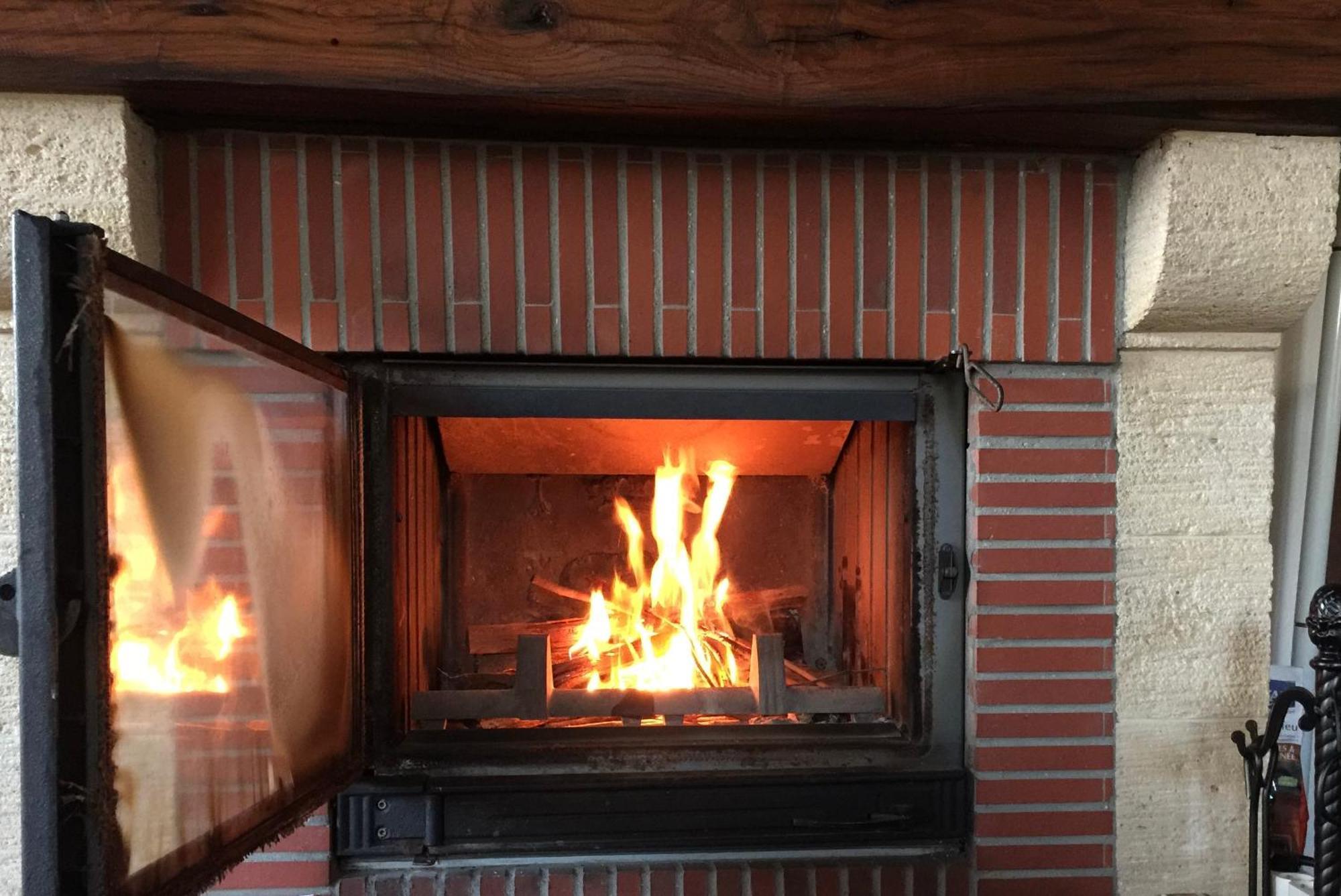 Les Volets Bleus-charmante Maison Entierement Equipee Face A La Pour 2 A 6 Personnes *