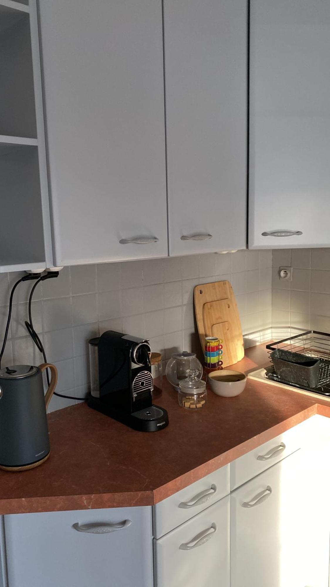 Les Volets Bleus-charmante Maison Entierement Equipee Face A La Pour 2 A 6 Personnes