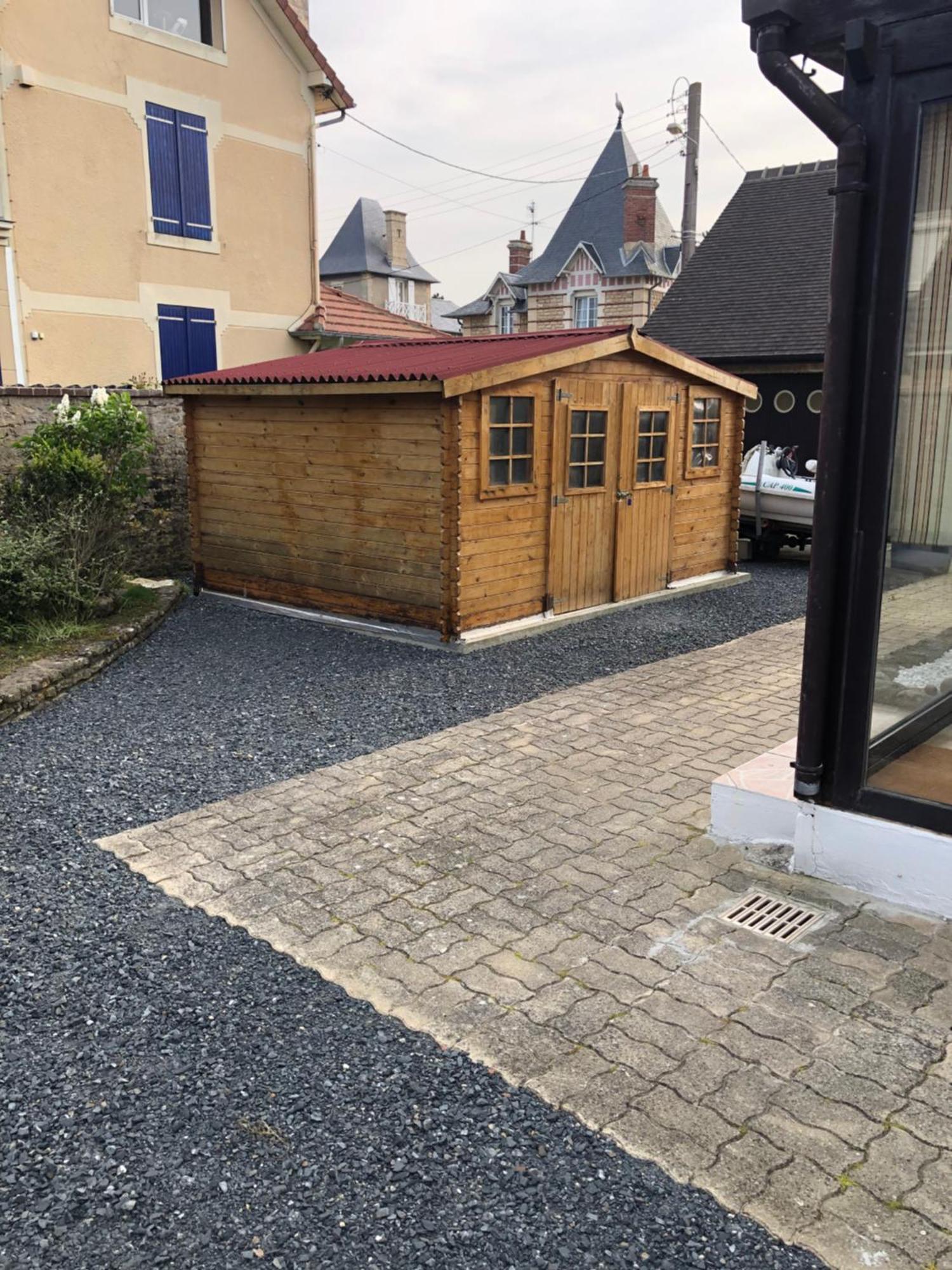 Holiday home Les Volets Bleus-charmante Maison Entierement Equipee Face A La Pour 2 A 6 Personnes *
